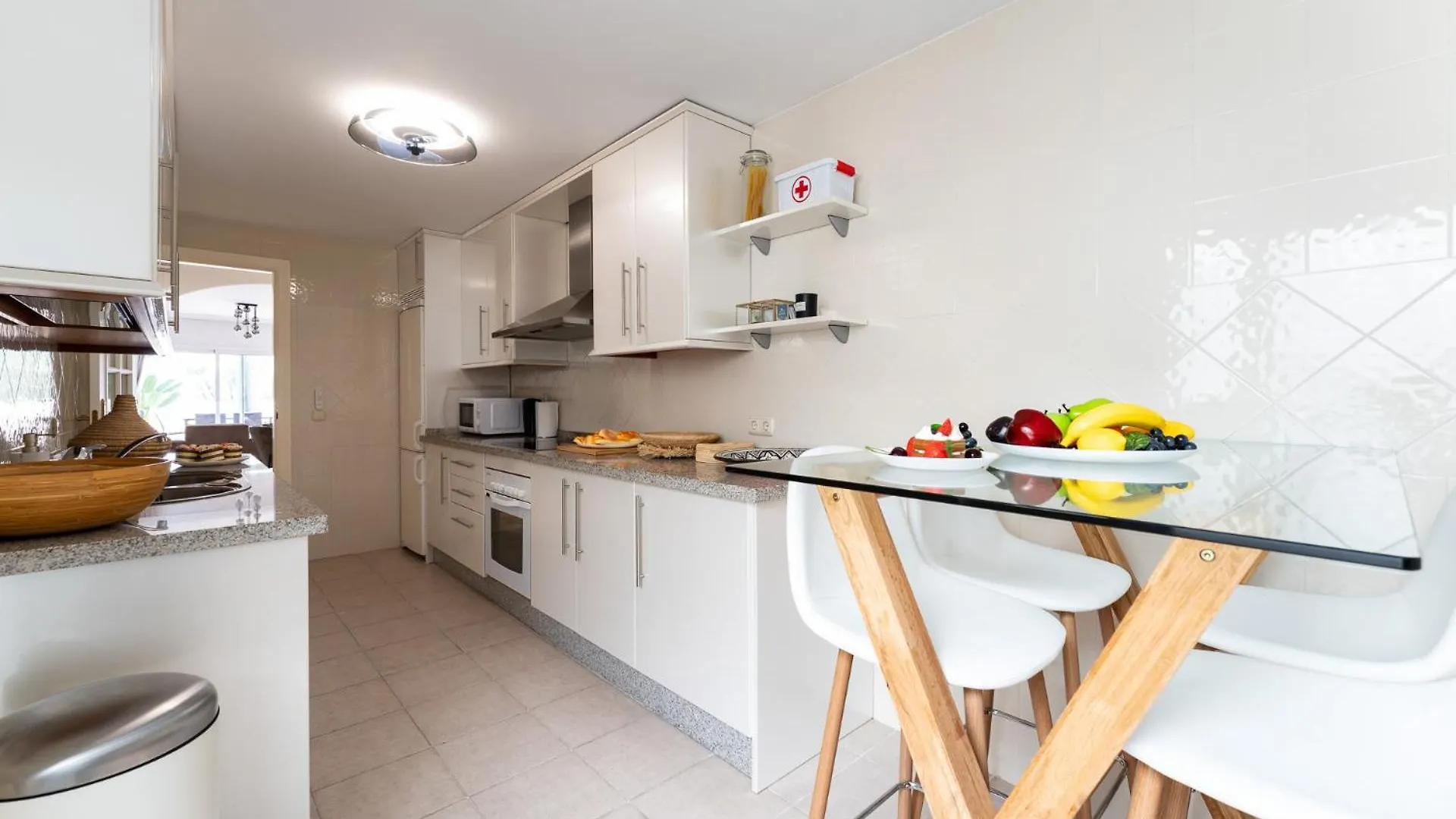 Ct 366 - Faro'S Silent Dream In Elviria - Marbella Apartment