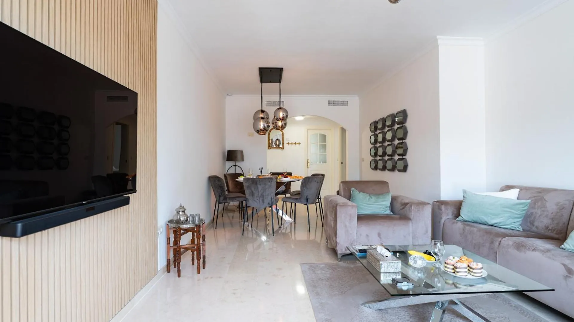 Ct 366 - Faro'S Silent Dream In Elviria - Marbella Apartment